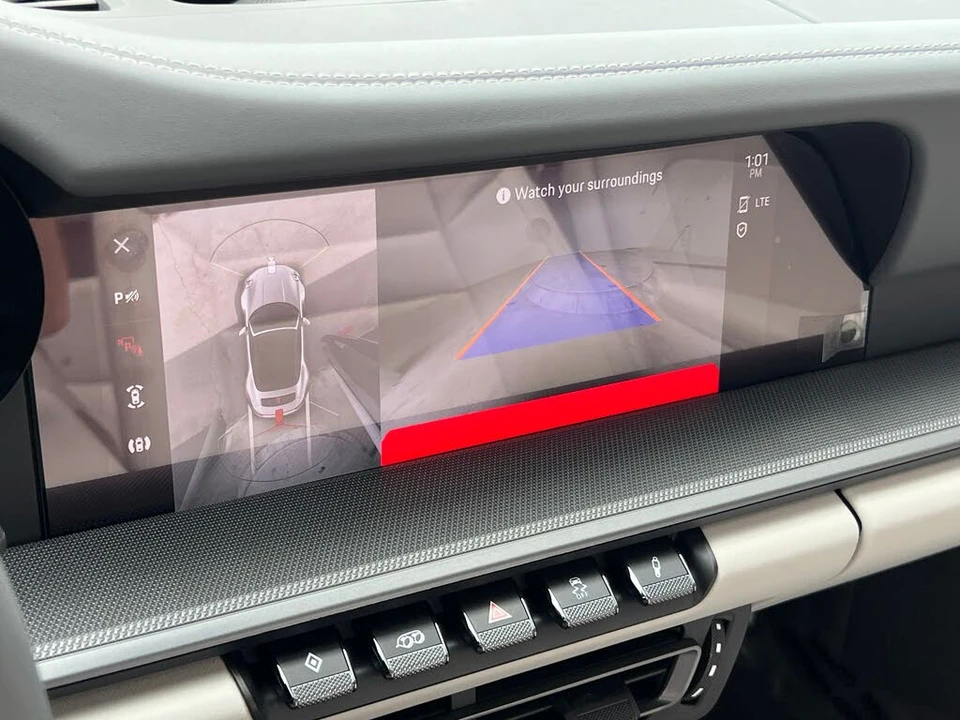 2023 Porsche 992 Carrera - Image 25 of 31