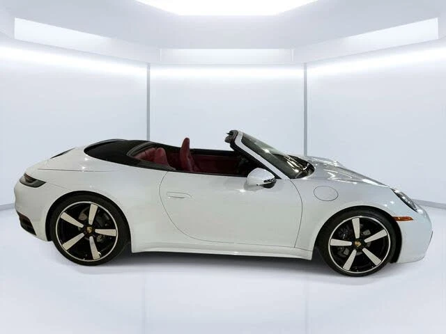 2023 Porsche 992 Carrera - Image 7 of 31