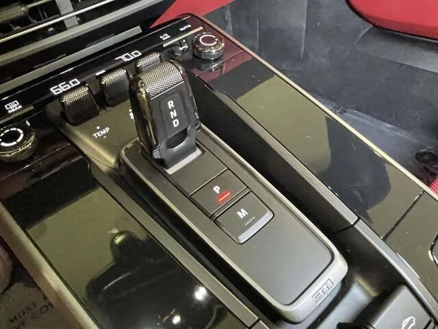 2023 Porsche 992 Carrera - Image 30 of 31