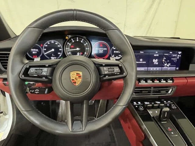 2023 Porsche 992 Carrera - Image 24 of 31