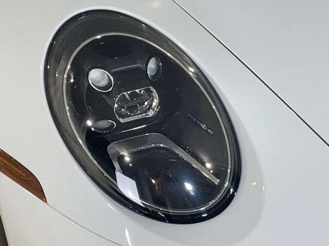 2023 Porsche 992 Carrera - Image 15 of 31