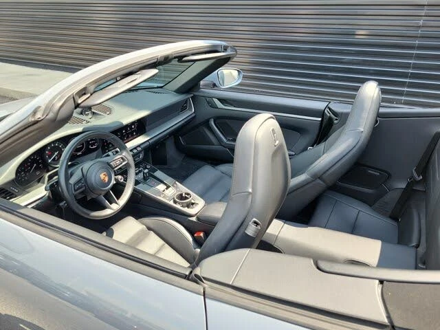 2023 Porsche 992 Carrera - Image 21 of 31