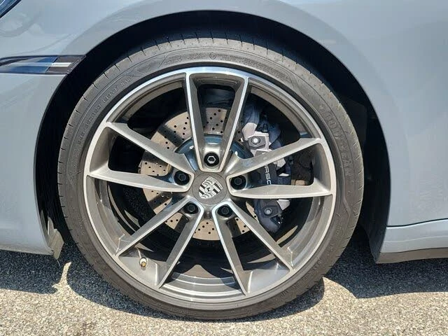 2023 Porsche 992 Carrera - Image 12 of 31