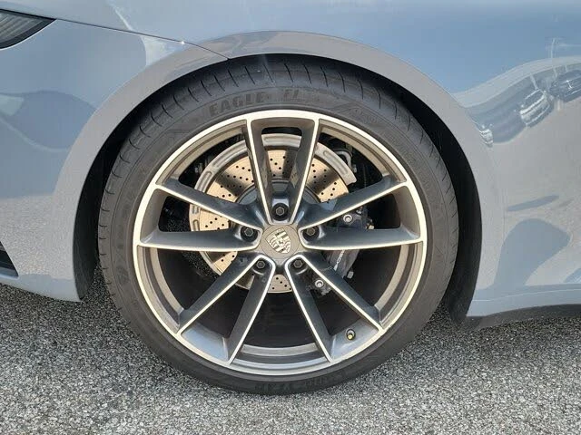 2023 Porsche 992 Carrera - Image 14 of 31