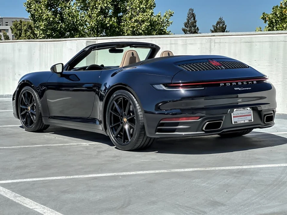 2023 Porsche 992 Carrera - Image 3 of 28