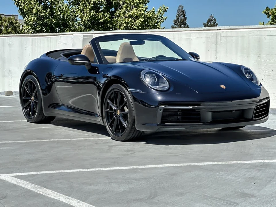 2023 Porsche 992 Carrera - Image 10 of 28
