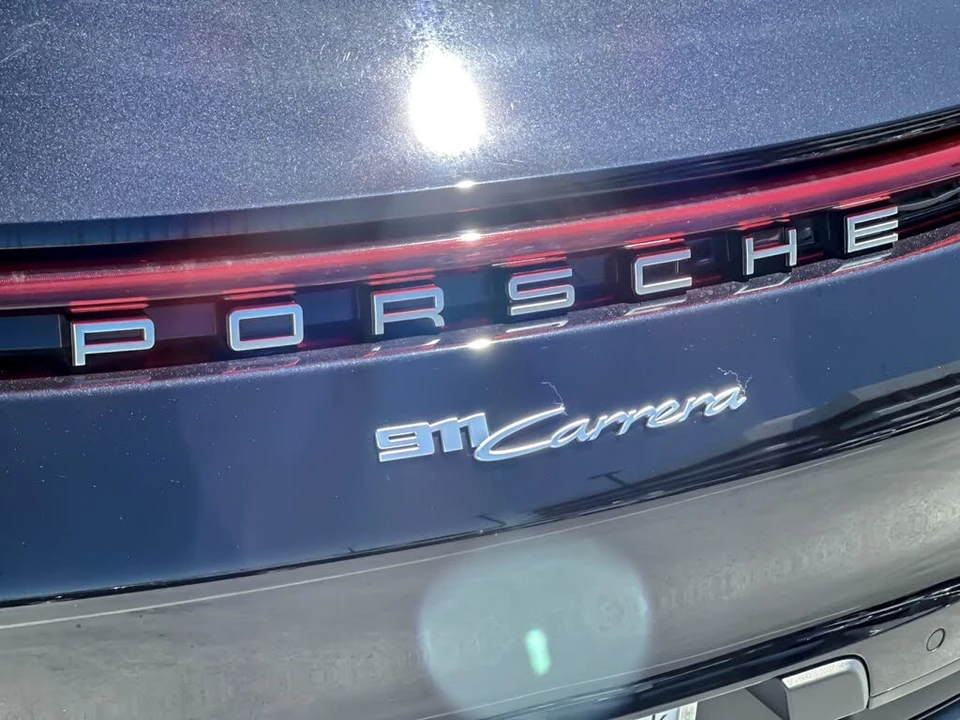 2023 Porsche 992 Carrera - Image 26 of 28