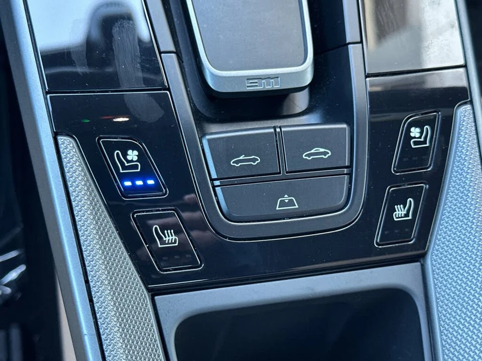 2023 Porsche 992 Carrera - Image 27 of 28