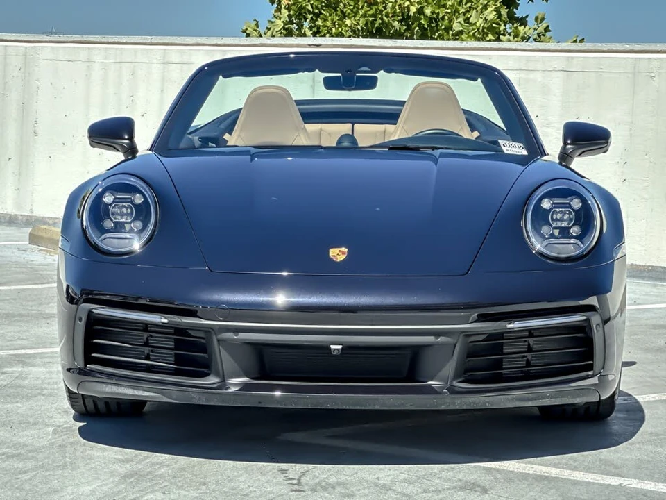 2023 Porsche 992 Carrera - Image 11 of 28