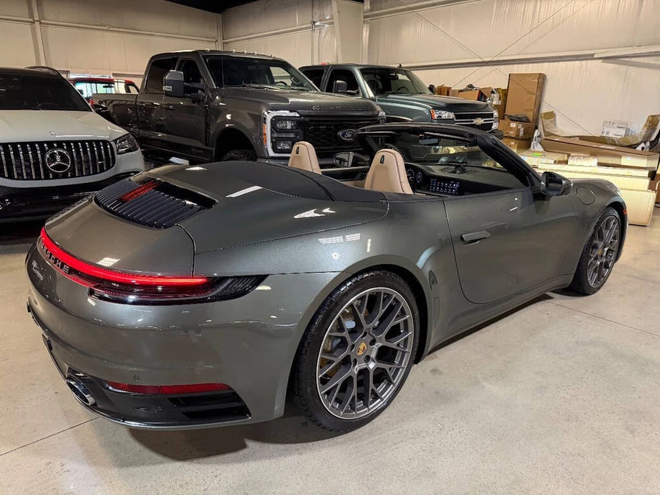 2023 Porsche 992 Carrera - Image 10 of 31