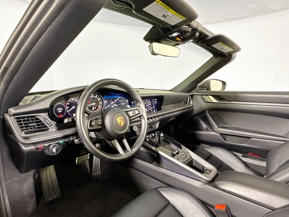 2023 Porsche 992 Carrera - Image 11 of 28