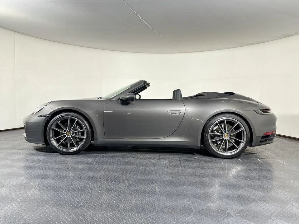 2023 Porsche 992 Carrera - Image 2 of 28
