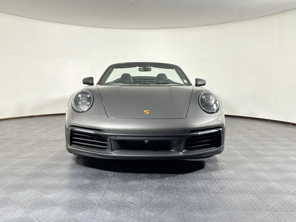 2023 Porsche 992 Carrera - Image 10 of 28