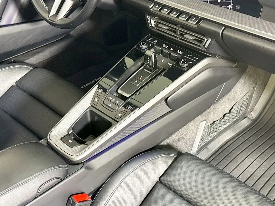 2023 Porsche 992 Carrera - Image 20 of 28