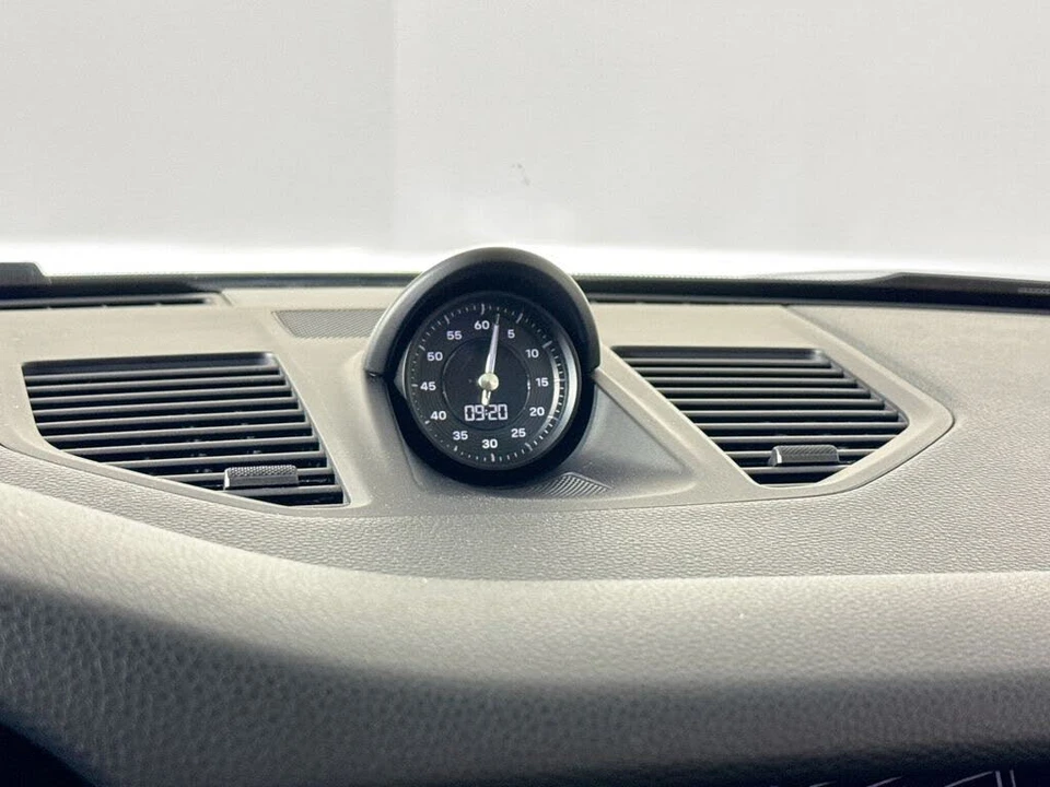 2023 Porsche 992 Carrera - Image 22 of 28