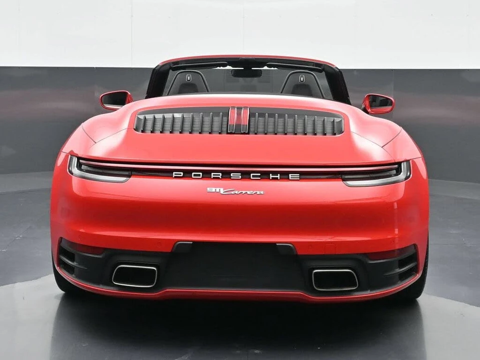 2023 Porsche 992 Carrera - Image 16 of 23