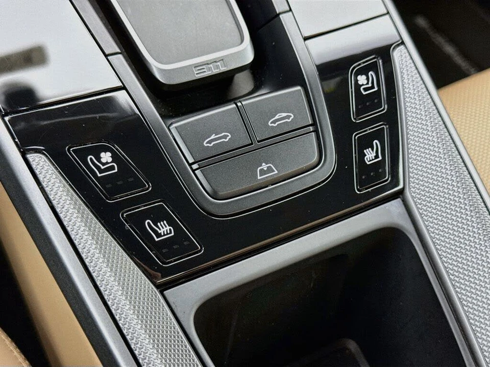 2023 Porsche 992 Carrera - Image 22 of 31