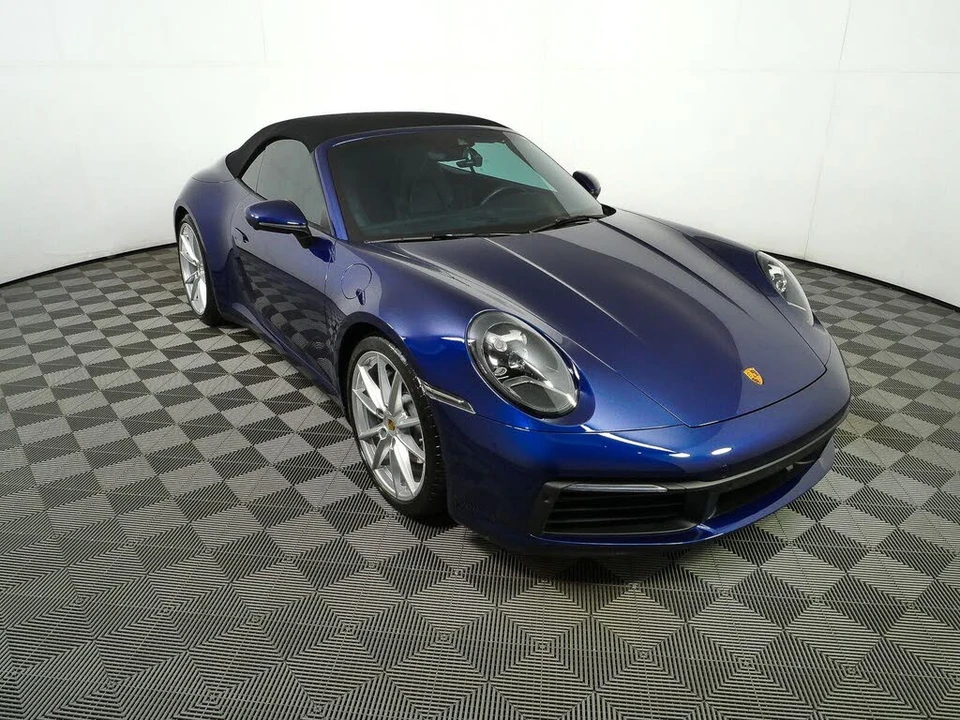 2023 Porsche 992 Carrera - Image 22 of 31