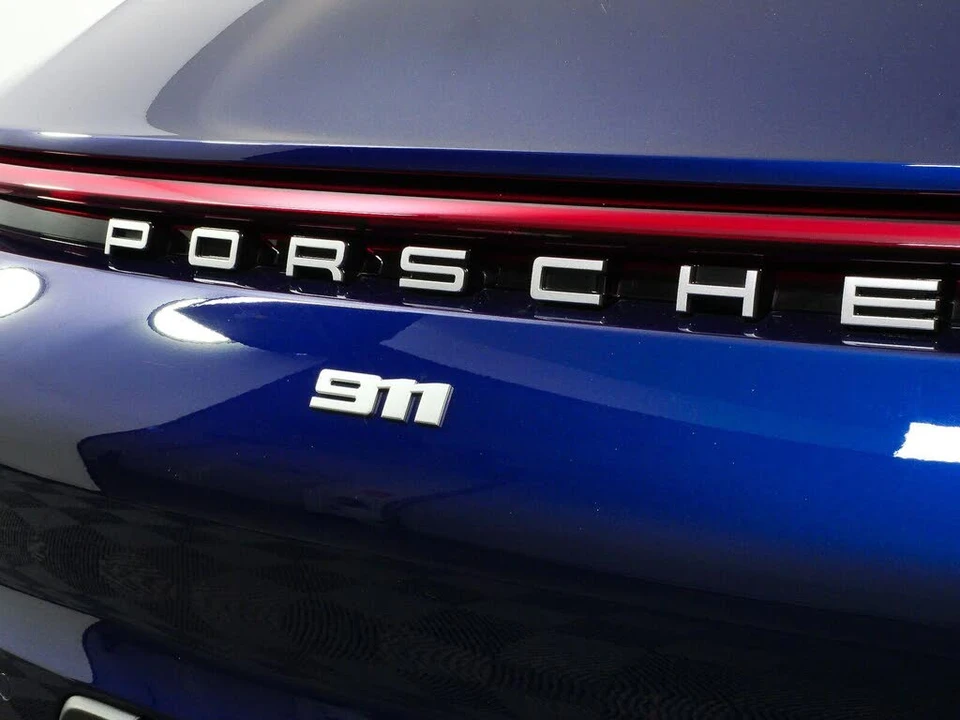 2023 Porsche 992 Carrera - Image 29 of 31