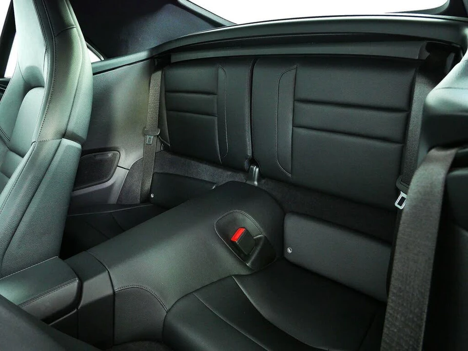 2023 Porsche 992 Carrera - Image 17 of 31