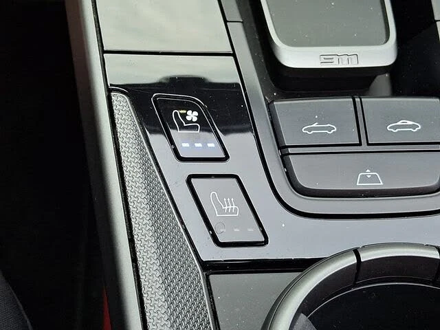 2023 Porsche 992 Carrera - Image 27 of 31