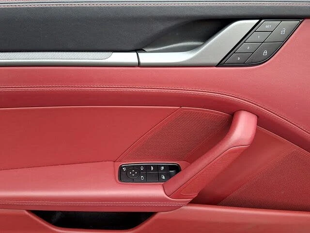 2023 Porsche 992 Carrera - Image 16 of 31