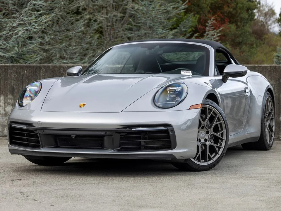 2023 Porsche 992 Carrera - Image 29 of 31