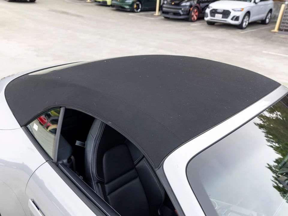 2023 Porsche 992 Carrera - Image 27 of 31