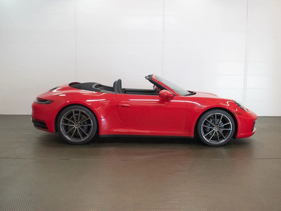 2023 Porsche 992 Carrera - Image 9 of 31
