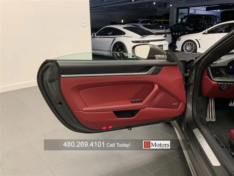 2023 Porsche 992 Carrera - Image 8 of 31