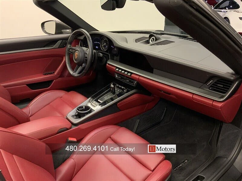 2023 Porsche 992 Carrera - Image 20 of 31