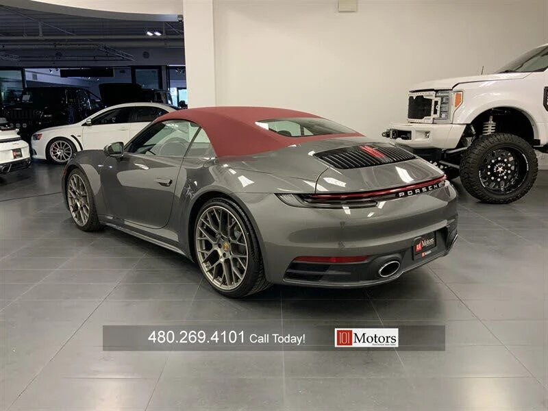 2023 Porsche 992 Carrera - Image 27 of 31
