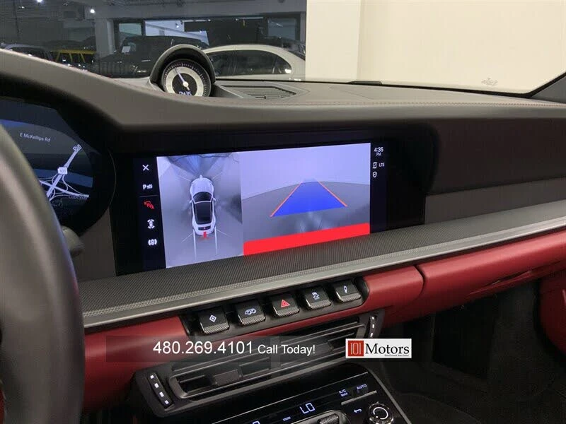 2023 Porsche 992 Carrera - Image 15 of 31