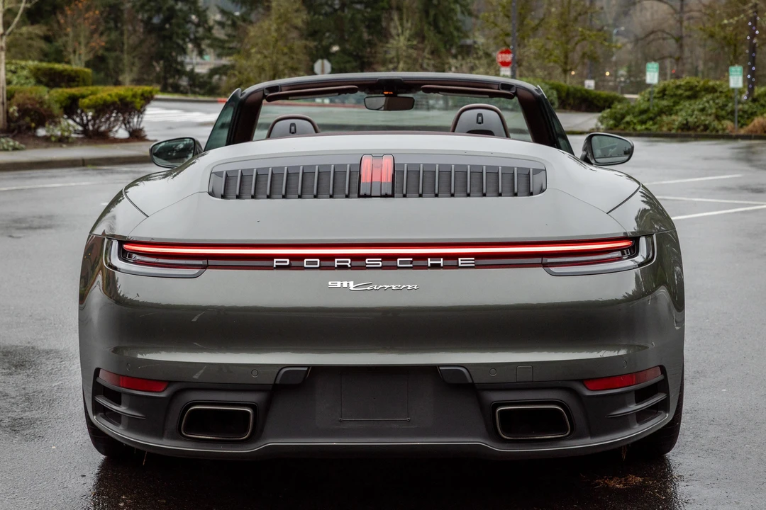 2023 Porsche 992 Carrera - Image 14 of 31