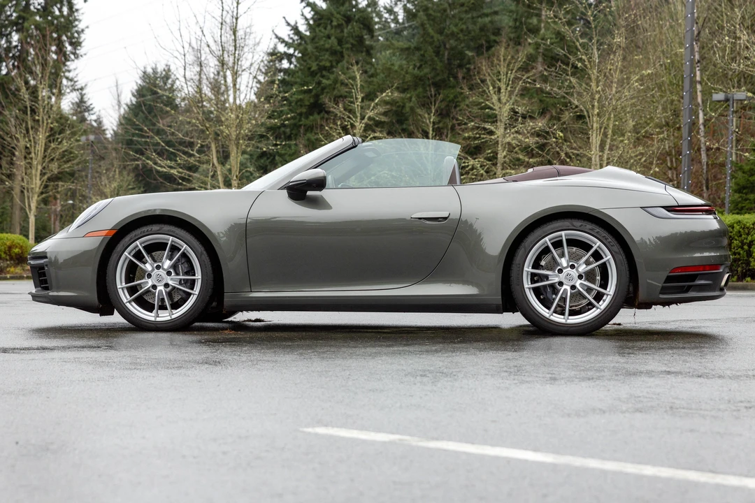 2023 Porsche 992 Carrera - Image 10 of 31