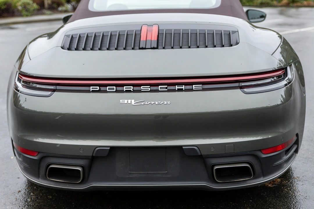 2023 Porsche 992 Carrera - Image 29 of 31