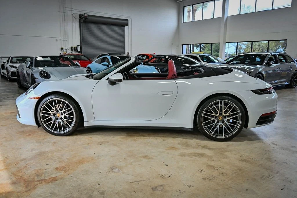2023 Porsche 992 Carrera - Image 11 of 12