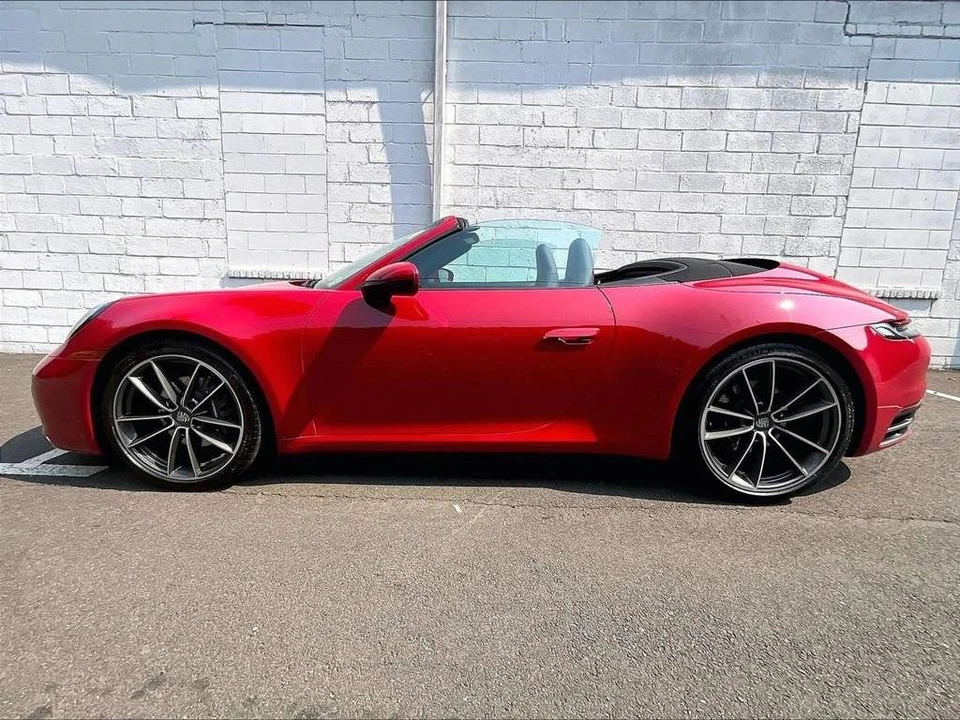 2023 Porsche 992 Carrera - Image 2 of 5