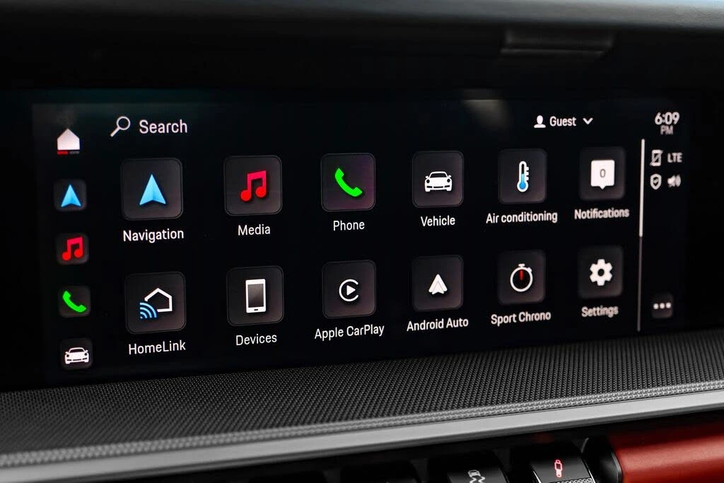 2023 Porsche 992 Carrera - Image 20 of 31