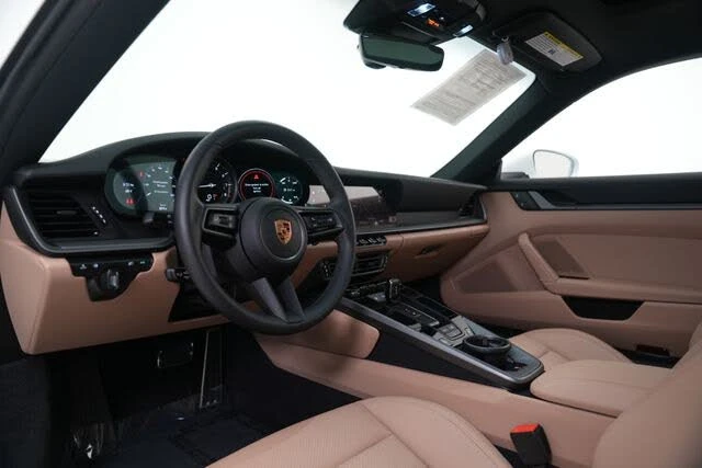 2023 Porsche 992 Carrera - Image 10 of 31