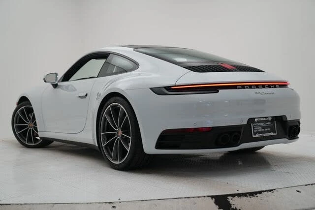 2023 Porsche 992 Carrera - Image 16 of 31