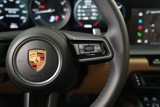 2023 Porsche 992 Carrera - Image 29 of 31