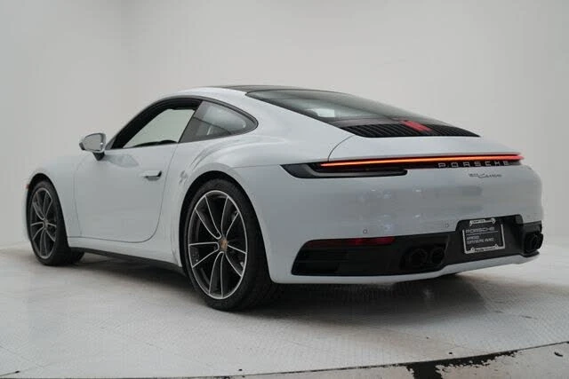 2023 Porsche 992 Carrera - Image 15 of 31