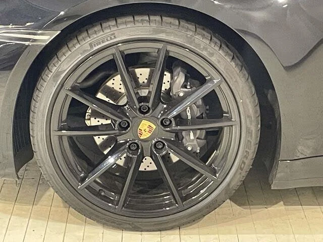 2023 Porsche 992 Carrera - Image 12 of 31