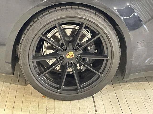 2023 Porsche 992 Carrera - Image 14 of 31