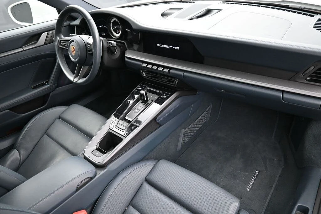 2023 Porsche 992 Carrera - Image 27 of 31