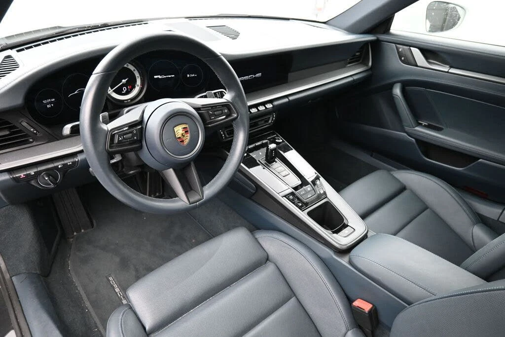 2023 Porsche 992 Carrera - Image 4 of 31