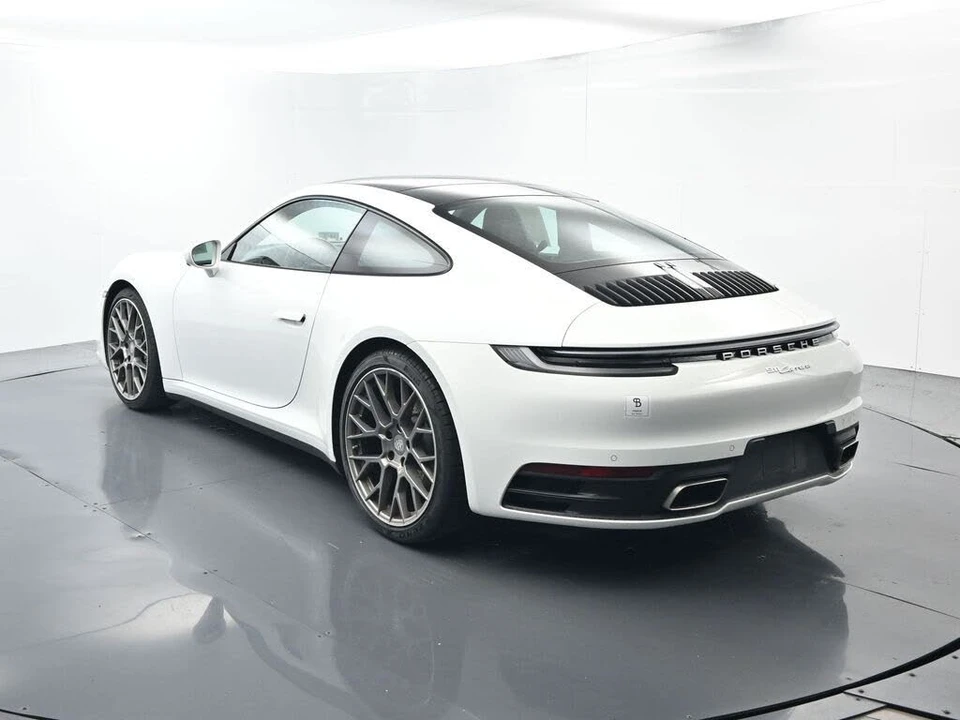 2023 Porsche 992 Carrera - Image 3 of 31