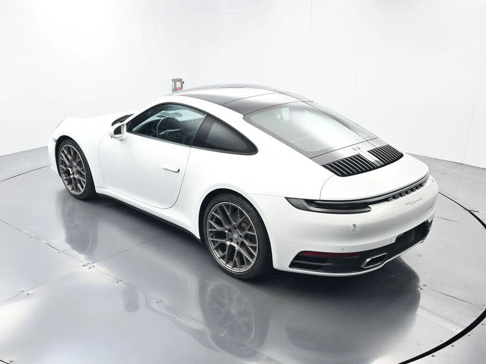 2023 Porsche 992 Carrera - Image 31 of 31