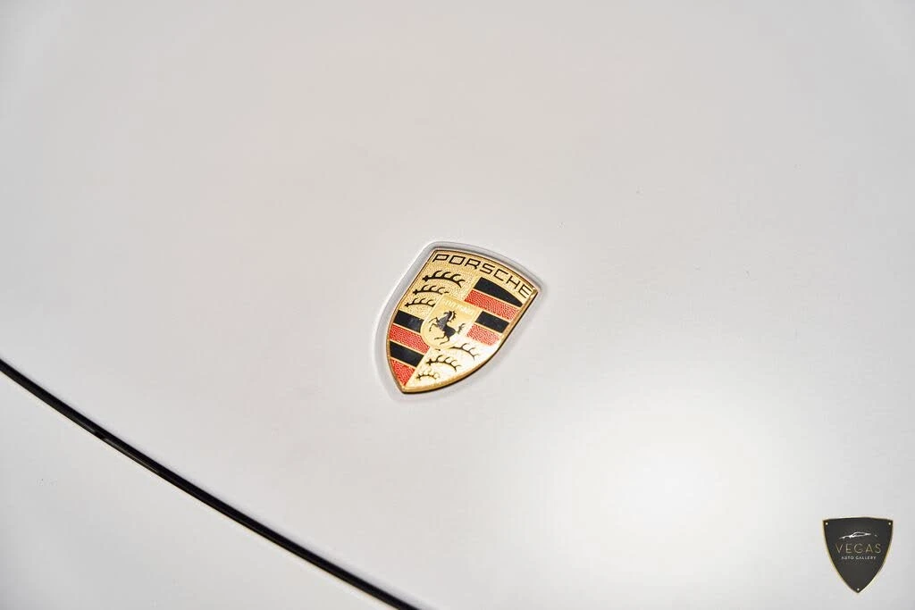 2023 Porsche 992 Carrera - Image 7 of 31
